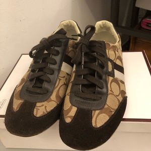 Coach Sneaker Authentic